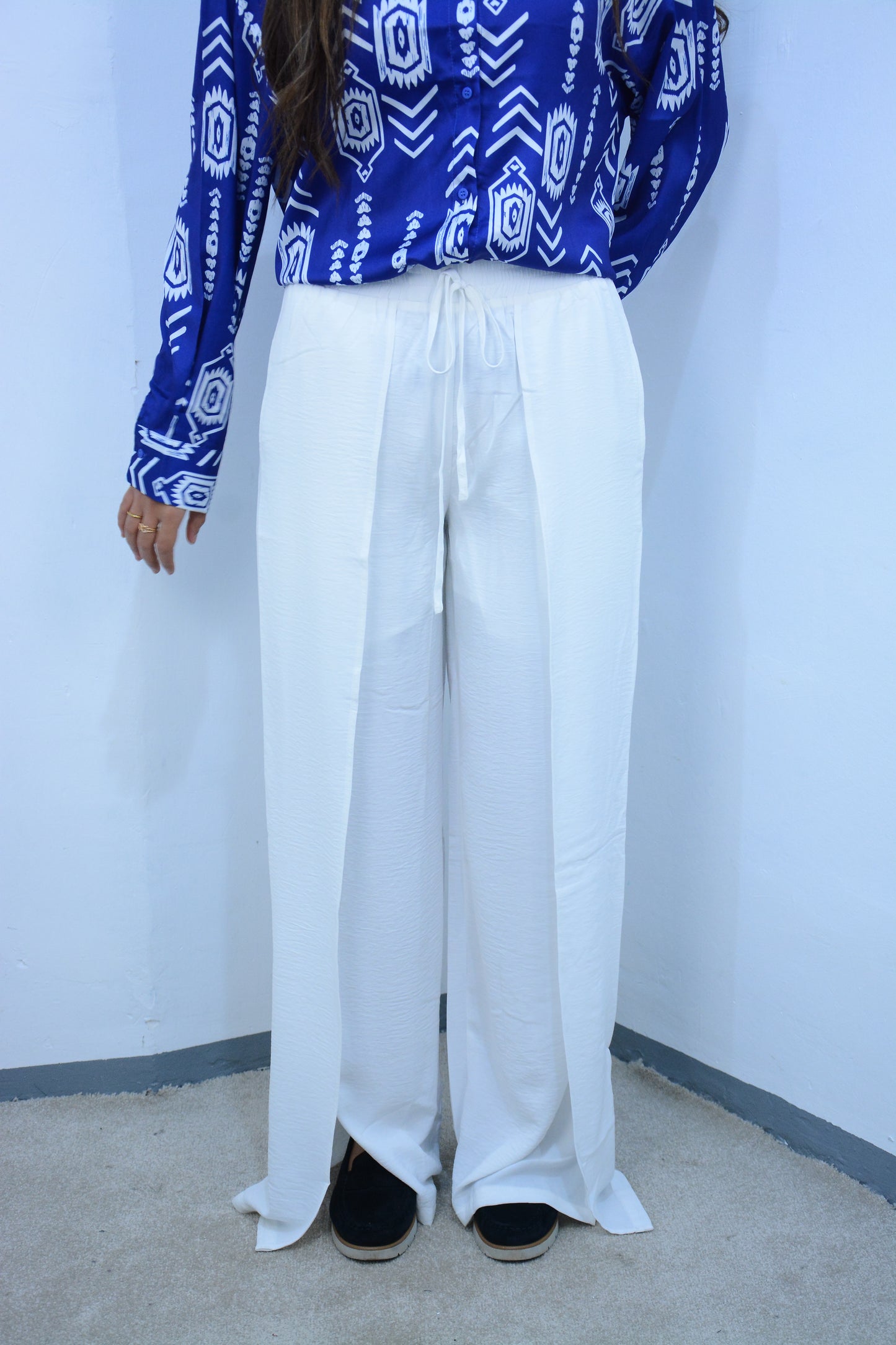 Pantalon Noir et Blanc satiné effet jupe